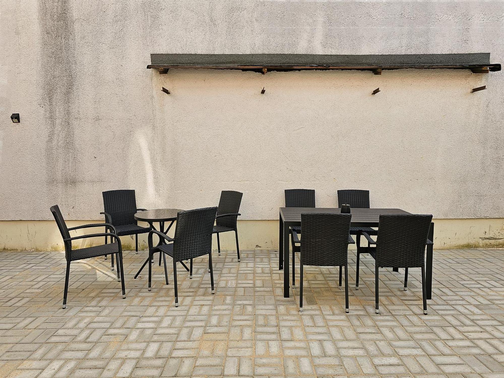 Schoene Ferienwohnung 78M2, 3 Schlafzimmer, 2 Baeder, Zentrumnah, 1Og Ερφούρτη Εξωτερικό φωτογραφία
